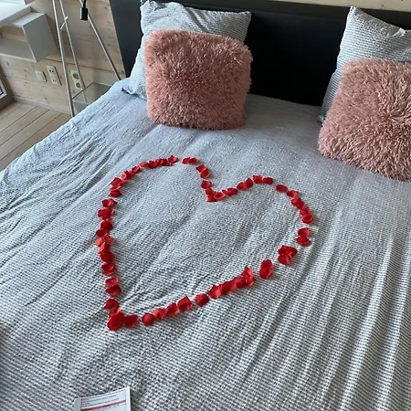 Perchees Bed & Breakfast 3*